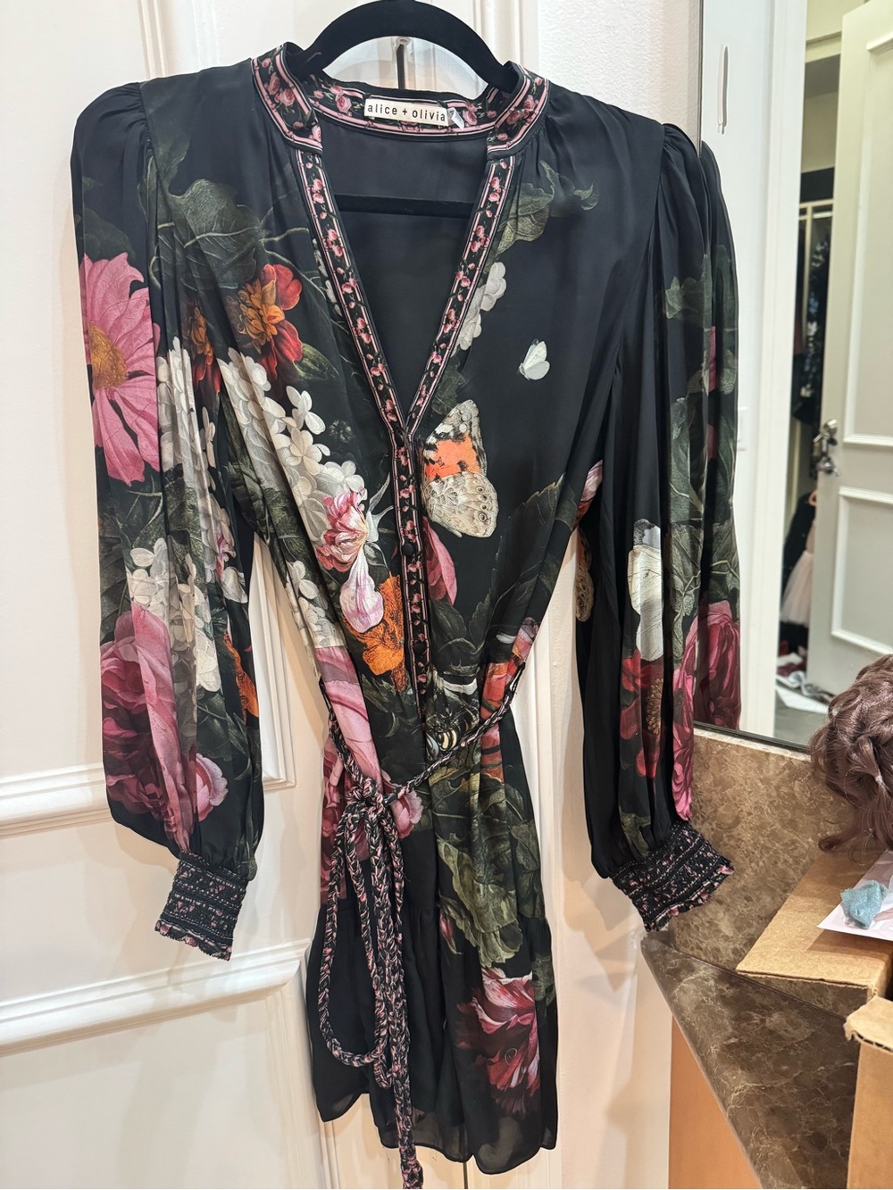 Alice + Olivia Black Antonette Mini Floral Dress - Picture 2 of 4